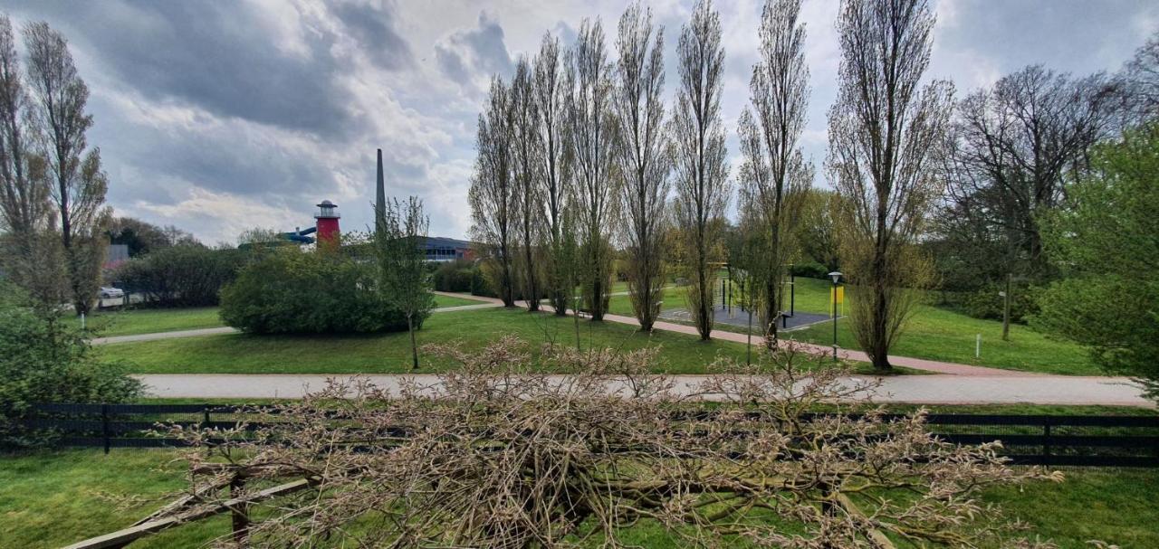 Ferienhaus Am Wellenpark Norddeich Eksteriør bilde
